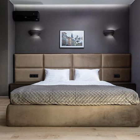 Stare Misto Premium Apartment Leopoli Esterno foto